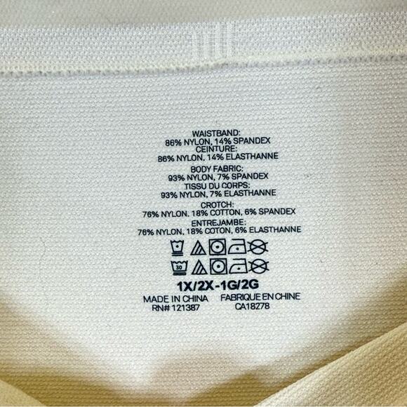 Cream Seamless High-Rise Shapewear Shorts. Size 1X/2X. Excellent condition! - Picture 3 of 3